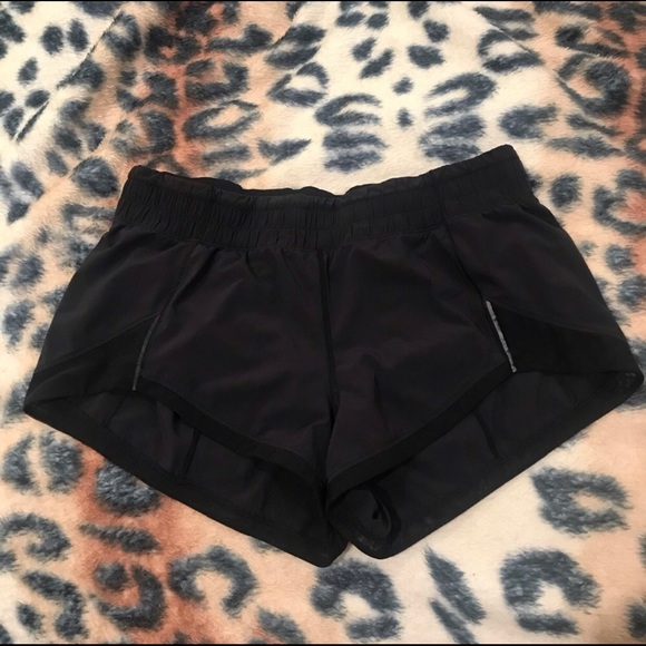 Lululemon Miles Ahead Short (2.5”) - Picture 2 of 5